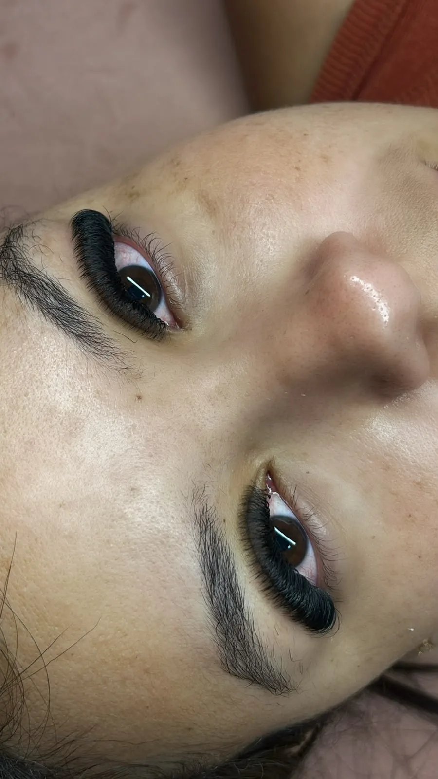 Resultado de extensão de cílios no Ellas Studio